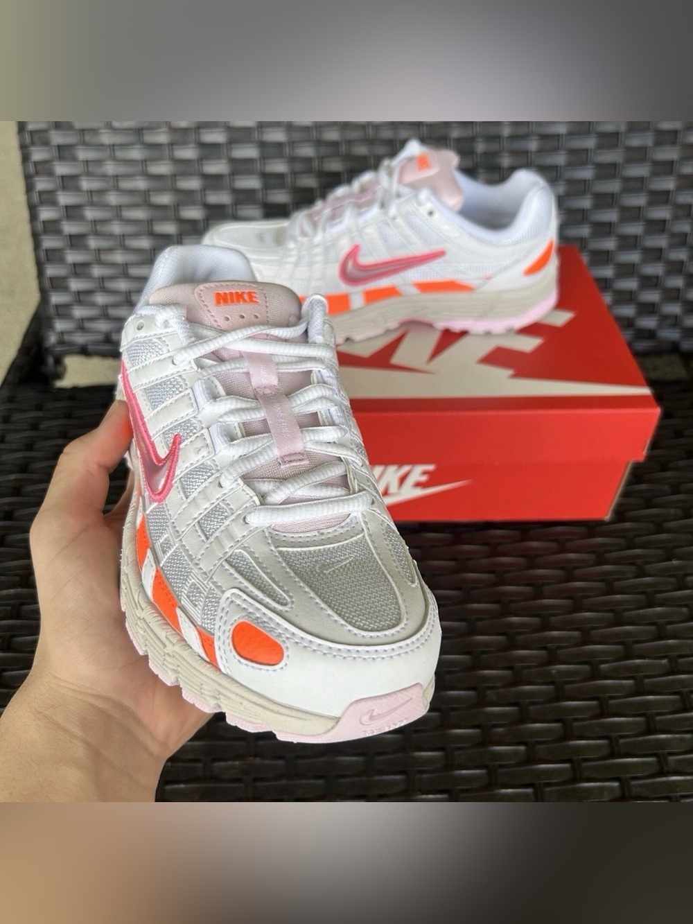 NIKE P-6000 DIGITAL PINK CRIMSON Size 6 WMNS - Picture 2 of 6